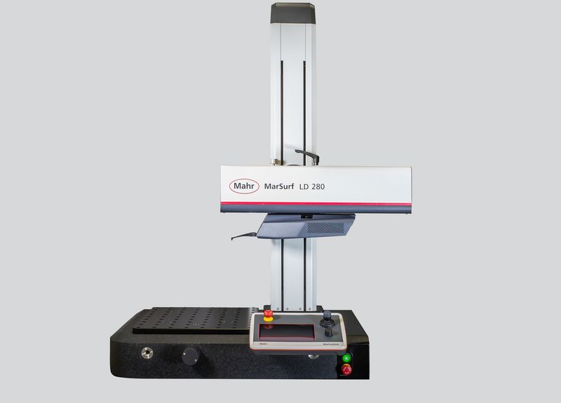 Con la nueva estación de medición MarSurf LD 140/LD 280, Mahr ofrece una solución automatizada para medir la rugosidad y el contorno al mismo tiempo y con la máxima precisión. Con la nueva estación de medición MarSurf LD 140/LD 280, Mahr ofrece una solución automatizada para medir la rugosidad y el contorno al mismo tiempo y con la máxima precisión.